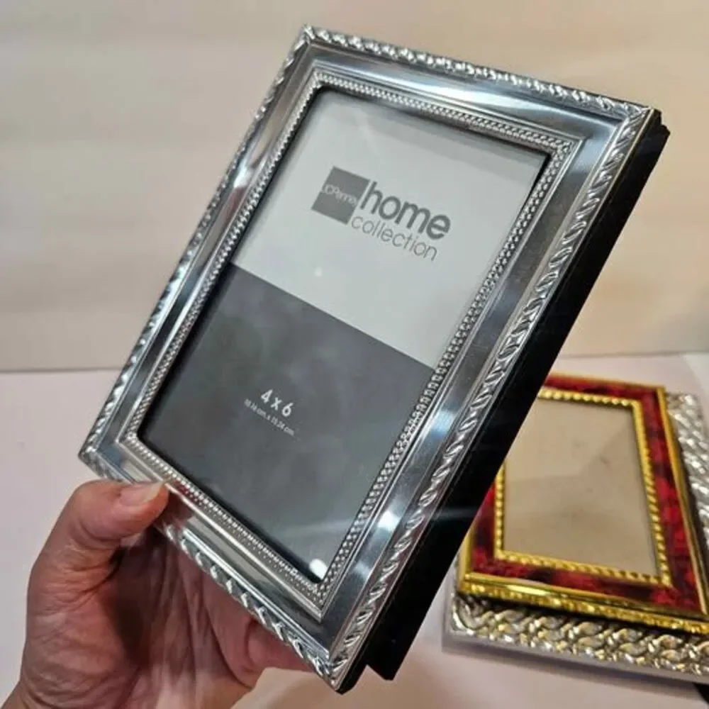 5 photo frames